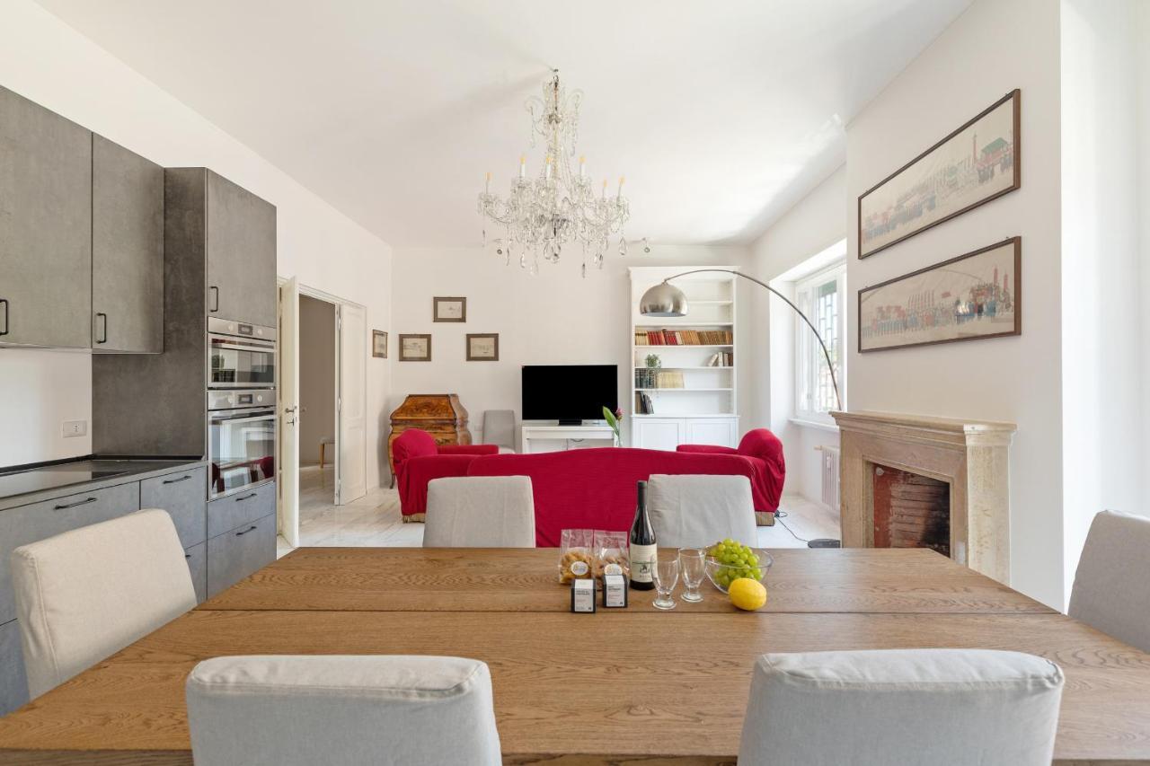 Bright And Spacious Family In Parioli Apartamento Roma